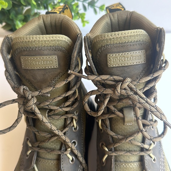 NWOT Dr. Martens Tarik TG Waxed Boot In Olive Green -Sz 9 W-8 M - Picture 9 of 15